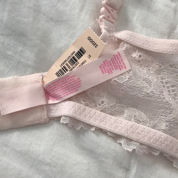NWT Victoria’s Secret Bra - Picture 4 of 4